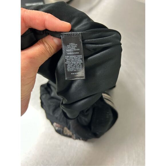 Womens Express Sequin Aztec Mini Skirt Size XSmall./TP. Used. Excellent conditio - Picture 4 of 6